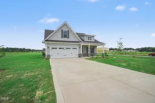 262 Pierre Dr, Benson, NC 27504 - Photo 2