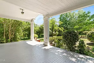 1710 Park Dr, Raleigh, NC 27605 - Photo 2