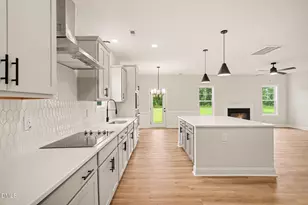 117 Margot Manor Dr, Benson, NC 27504 - Photo 8