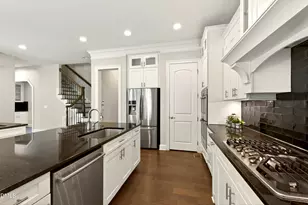 122 Leatherwood Ln, Chapel Hill, NC 27517 - Photo 20