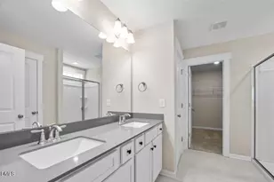 1442 Reading Ct, Burlington, NC 27217 - Photo 8