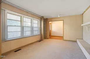 700 E Harnett St, Dunn, NC 28334 - Photo 10