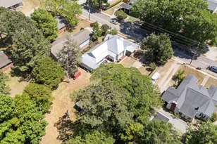 532 N O'Neil St, Clayton, NC 27520 - Photo 12