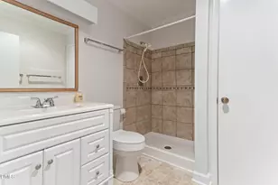 250 S Estes Dr, Chapel Hill, NC 27514 - Photo 20