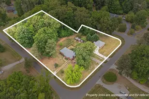 107 Edgewood Dr, Oxford, NC 27565 - Photo 2