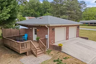 107 Edgewood Dr, Oxford, NC 27565 - Photo 34
