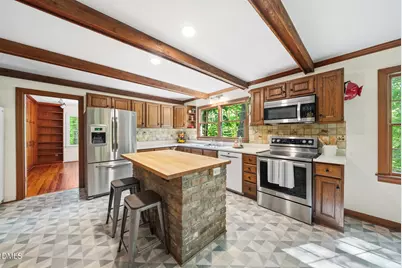668 Windsor Road, Chapel Hill, NC 27516 - Photo 4