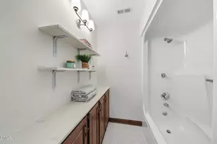 668 Windsor Rd, Chapel Hill, NC 27516 - Photo 24