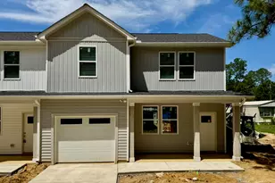 218 George St, Four Oaks, NC 27524 - Photo 1