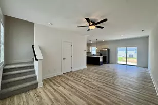 218 George St, Four Oaks, NC 27524 - Photo 6