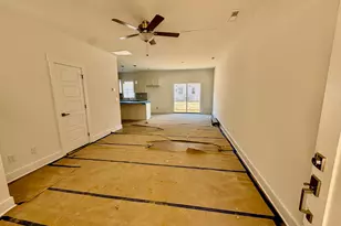 218 George St, Four Oaks, NC 27524 - Photo 2