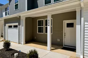 220 George St, Four Oaks, NC 27524 - Photo 4
