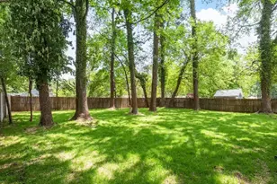 3422 Carolyn Dr, Raleigh, NC 27604 - Photo 22
