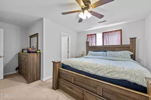 120 Blackthorne Ct, Clayton, NC 27520 - Photo 16