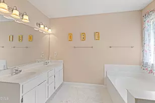 4728 Royal Troon Dr, Raleigh, NC 27604 - Photo 30