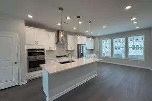 10054 Secluded Gdn Dr, Apex, NC 27523 - Photo 2