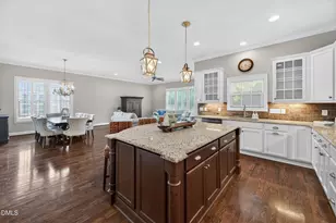 941 Regency Cottage Pl, Cary, NC 27518 - Photo 8