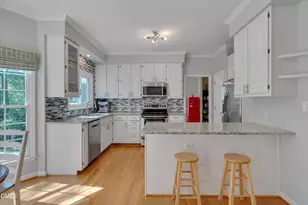 300 Creek Park Dr, Cary, NC 27513 - Photo 8