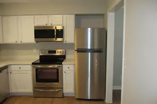 6435 New Market Way, Raleigh, NC 27615 - Photo 4