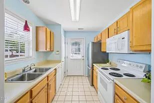 245 Highgate Cir, Wake Forest, NC 27587 - Photo 18