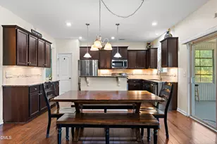 382 Naples Ln, Clayton, NC 27527 - Photo 6