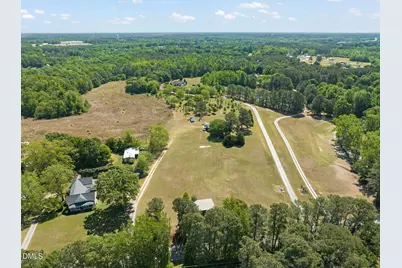 2660 Nc 242 N, Benson, NC 27504 - Photo 6
