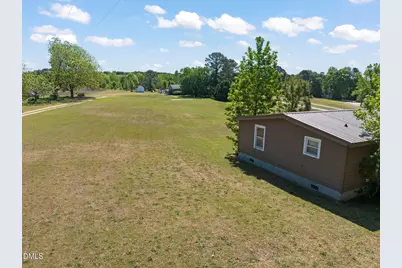 2660 Nc 242 N, Benson, NC 27504 - Photo 10