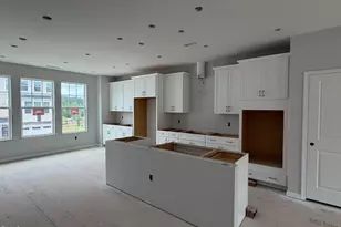 10041 Secluded Gdn Dr, Apex, NC 27523 - Photo 2