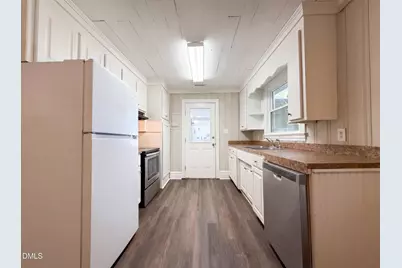 107 Starling Street, Pine Level, NC 27568 - Photo 2