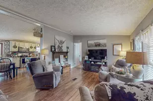 313 Oakdale Dr, Roxboro, NC 27574 - Photo 2