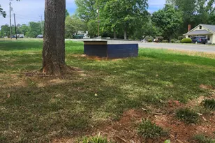 1523 E Main St, Mebane, NC 27302 - Photo 16