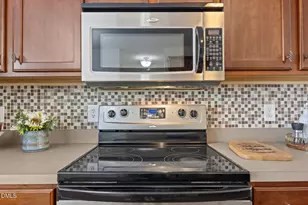 5208 Blue Lagoon Ln, Raleigh, NC 27610 - Photo 8