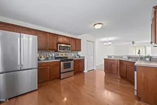 5208 Blue Lagoon Ln, Raleigh, NC 27610 - Photo 10