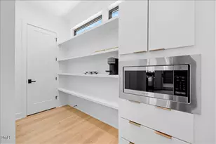 3300 Six Forks Rd, Raleigh, NC 27609 - Photo 10