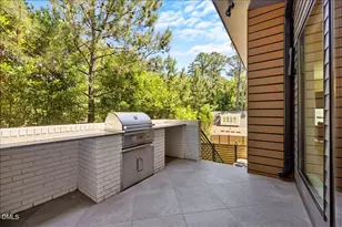 3300 Six Forks Rd, Raleigh, NC 27609 - Photo 12
