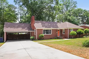 905 S Vermont St, Smithfield, NC 27577 - Photo 2