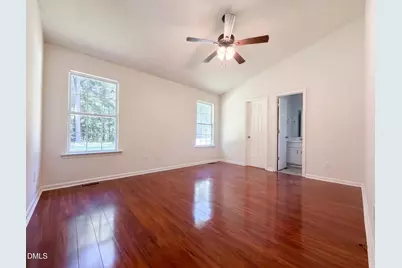 301 Hocutt Drive, Clayton, NC 27520 - Photo 4