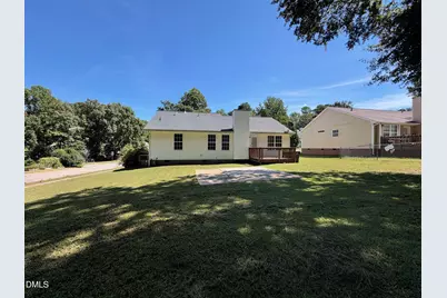 301 Hocutt Drive, Clayton, NC 27520 - Photo 18