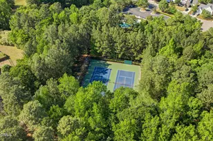 8001 Duck Creek Dr, Raleigh, NC 27616 - Photo 36