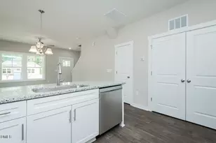 137 Ambergate Ct, Rocky Mount, NC 27804 - Photo 4
