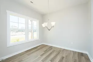 415 E Lee Ave, Yadkinville, NC 27055 - Photo 4