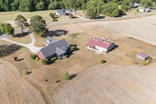 422 Hodge Rd, Kenly, NC 27542 - Photo 2