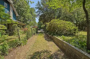 215 Hillcrest Rd, Raleigh, NC 27605 - Photo 90