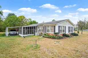 1421 Seabrook School Rd, Fayetteville, NC 28312 - Photo 6