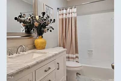 5906 Applewood Lane, Raleigh, NC 27609 - Photo 10