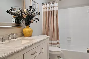 5906 Applewood Ln, Raleigh, NC 27609 - Photo 10