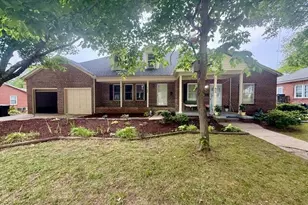 504 Coggeshall St, Oxford, NC 27565 - Photo 2