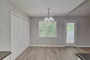 119 Cambridge Elm Dr, Clayton, NC 27520 - Photo 4