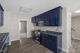 106 Piccadilly Ct, Clayton, NC 27520 - Photo 12
