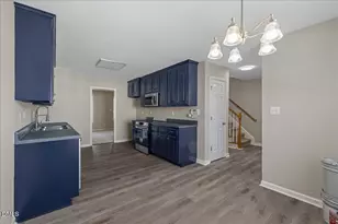106 Piccadilly Ct, Clayton, NC 27520 - Photo 10